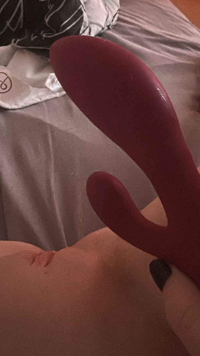 German Couple tweet media