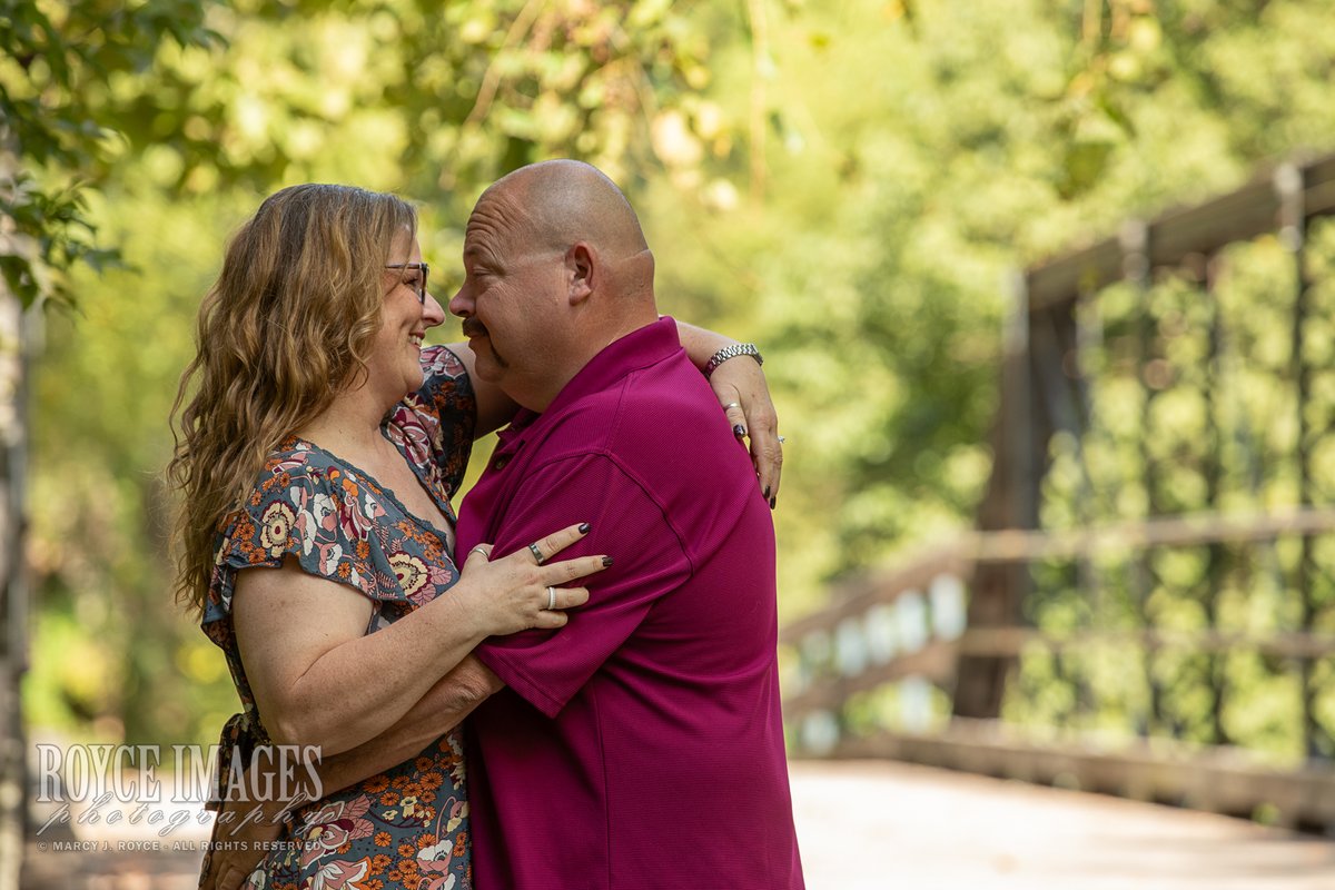 royceimagephoto's tweet photo. Nicole &amp; Steve are ENGAGED! Congratulations. Excited to capture their wedding day next spring.

#yorkpaengagementphotographer #yorkpaweddingphotographer #royceimagesphotography #engagementphotos #baltimoreengagementphotographer #baltimoremdweddingphotographer #ringbling https://t.co/GEKkgTFPQq