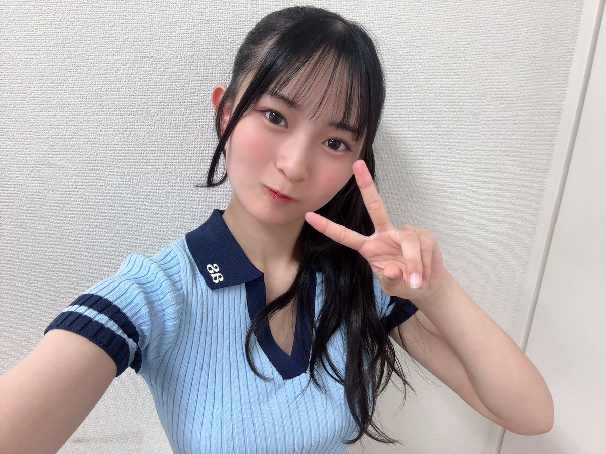 NMB48 9期生 衣笠彩実 生写真 ブロマイドチェキ セット NMB48 9期生 衣笠彩実 生写真 ブロマイドチェキ セット NMB48