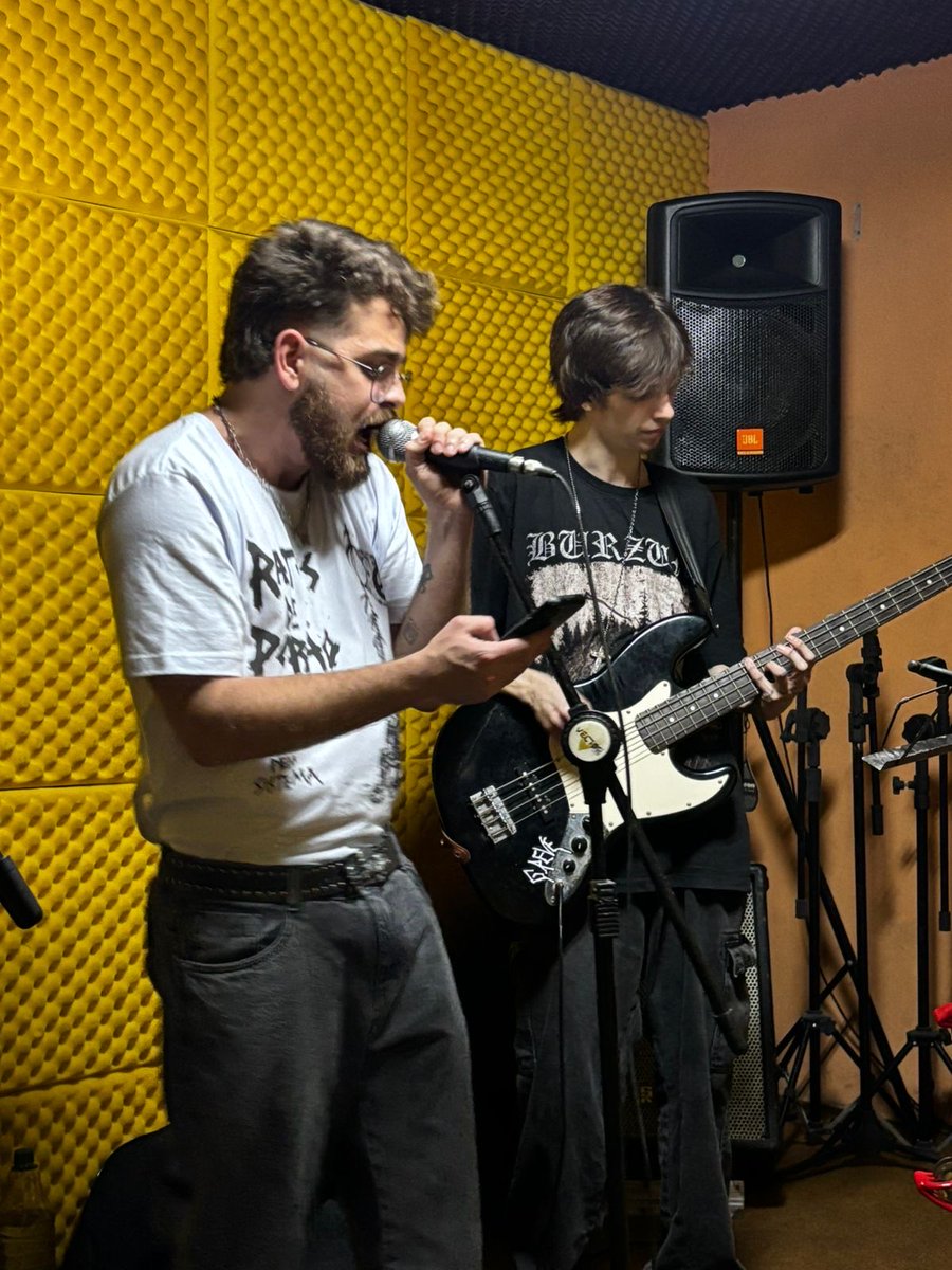 cwolf047's tweet image. Válvula 77 nesse caraio