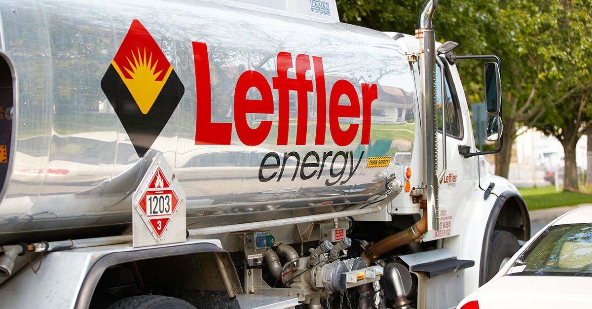 Full service vs. discount oil companies: find out how there can be hidden costs with a bargain. buff.ly/rvY1F8I