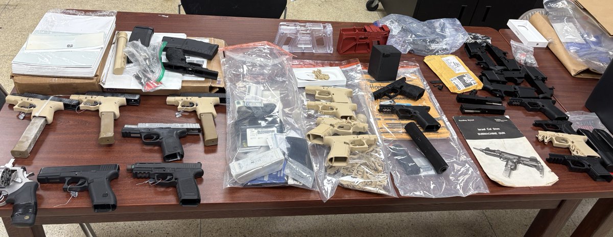 NYPD 72nd Precinct tweet media