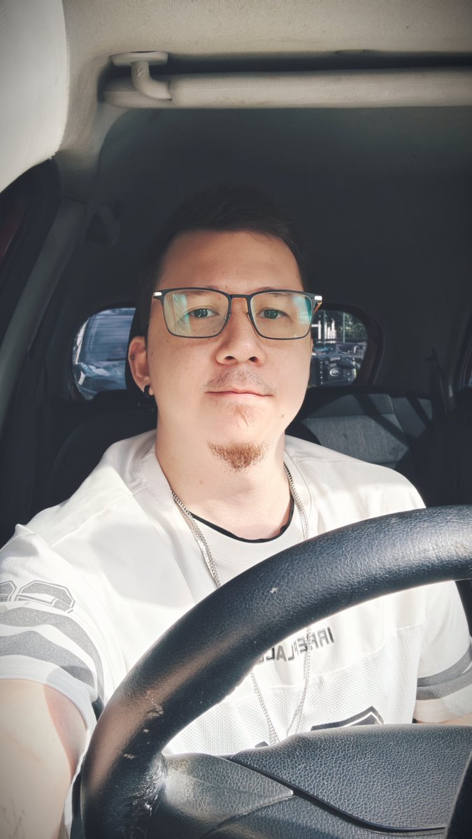 Enzo_Cosmic's tweet photo. "Gas pedal like '95, flying eastbound" https://t.co/o156tdyQNP