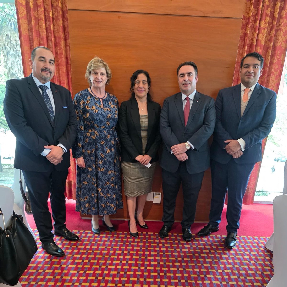 El Capítulo Oaxaca de la BMA participó en la comida de Presidentes de Capítulos y Coordinadores de Comisiones de Estudio, con la presencia de la Lic. Beatriz Casas (SCJN) y de la Presidenta Nacional, Ana María Kudisch Castelló.