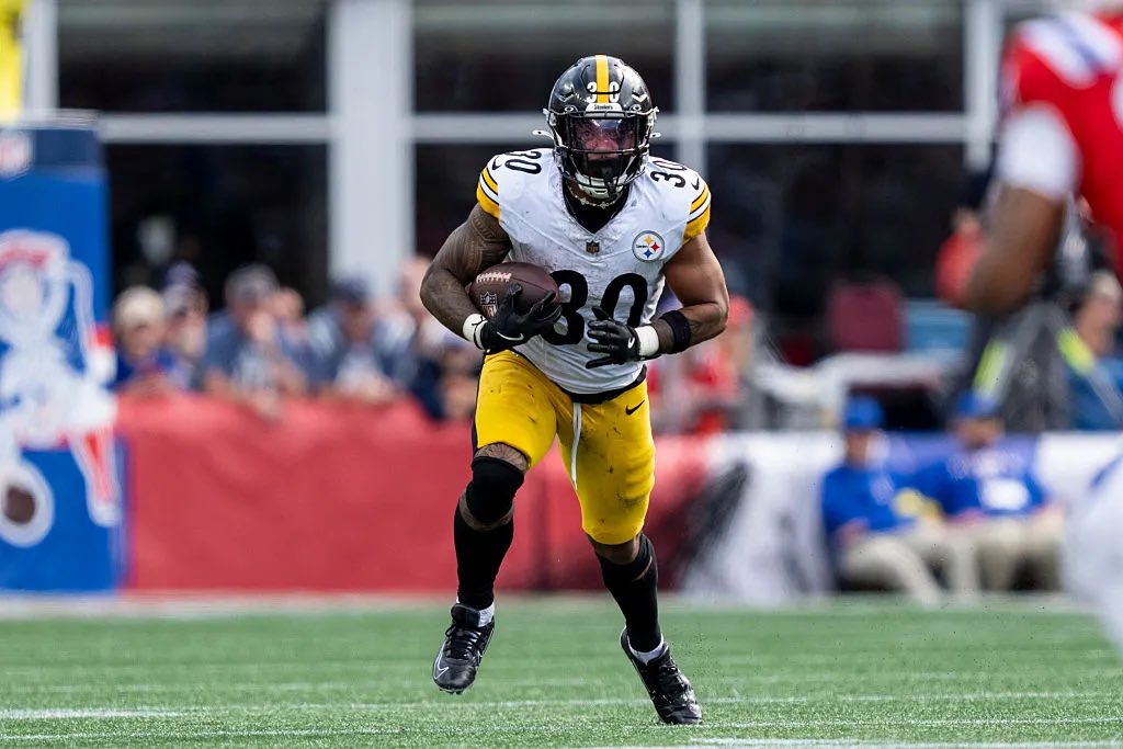 The Sharp Shark tweet media