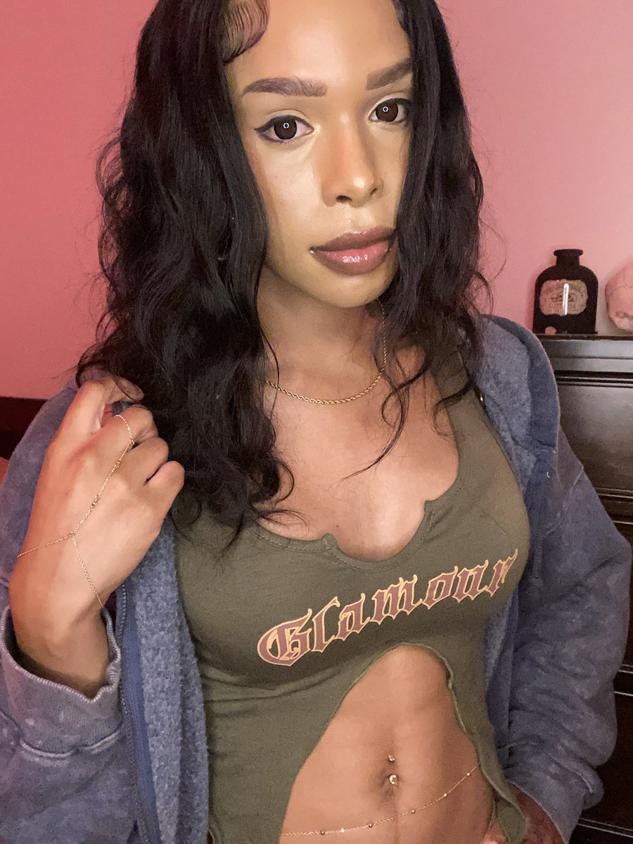 theselinamare's tweet photo. 💝 Back again…
My second scene with Grooby is live — and this time they brought out my playful side.
Sweet. Teasing. Addictive.

🎥 Full Video → https://t.co/zAfoG5LLBg
📸 Free Pics → https://t.co/1k1nBA7Ki8

#Tgirl #Grooby #Part2 #BlackTgirls https://t.co/8KdrUzUuTa