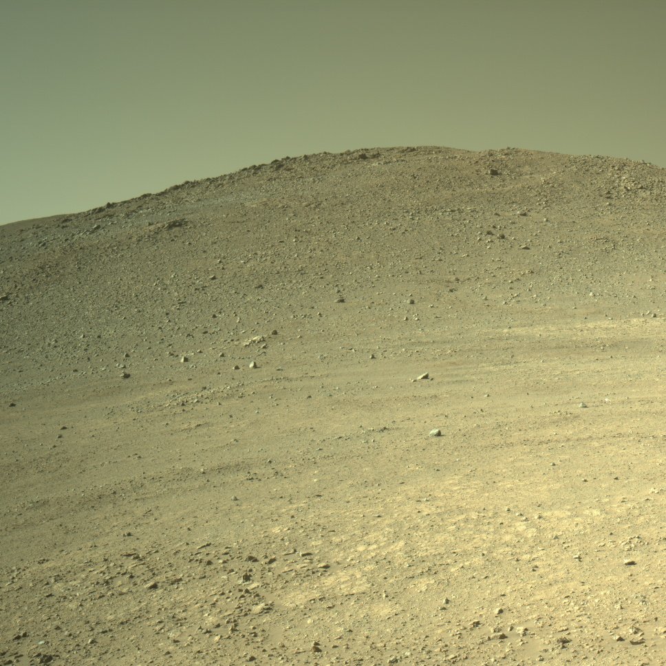 NASA, Mars'tan yeni bir görüntü paylaştı.