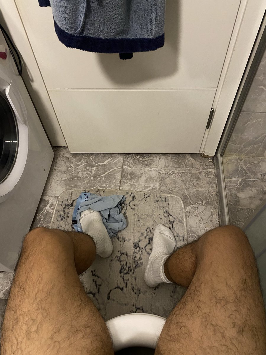 ostrakazu's tweet photo. before shower https://t.co/VpBaCpD24Q