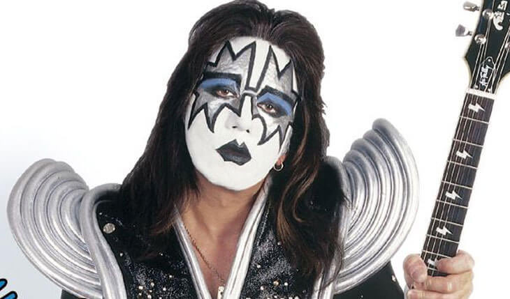 Falleció Ace Frehley, guitarrista de KISS.
