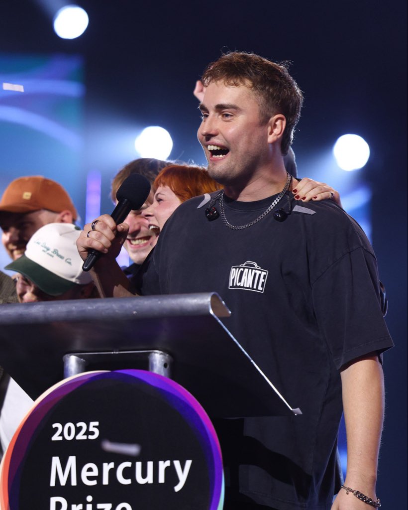 Newcastle's very own Sam Fender has bagged the 2025 Mercury Prize Award 🖤 Congrats Sam 👏