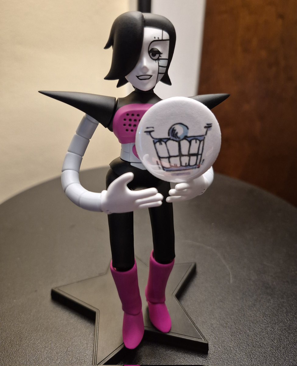 HEY EVERY ! to promote my humble store i am doing a flash giveaway.
to celebrate my new listings, i'm giving away a set of these bad boys!
all you need to do to enter is RT and be in the US! sorry international friends 💔 perhaps next time.
winner announced nov 1!