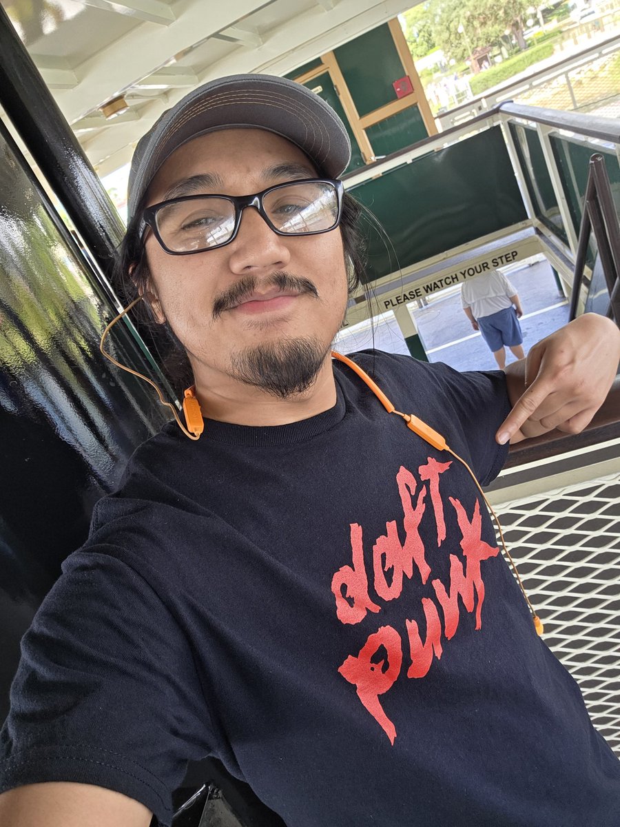 I'm glad at least 3 people pointed out my Daft Punk shirt at MK today!