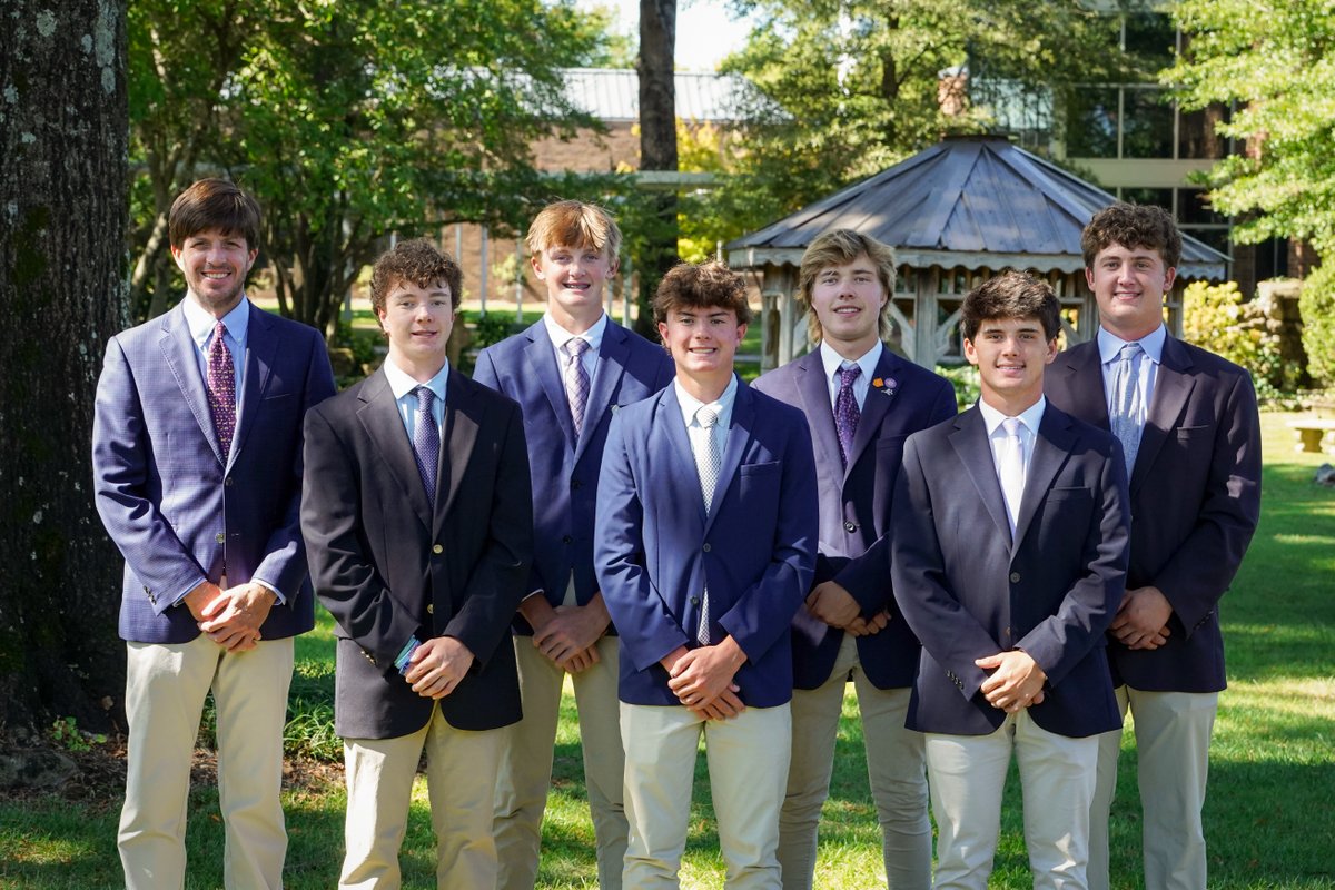In a field stacked with some of the most talented programs in the state, our team didn’t just compete...they belonged. With a remarkable third-place team finish, they earned their seat at the elite table. @cbhs_golf