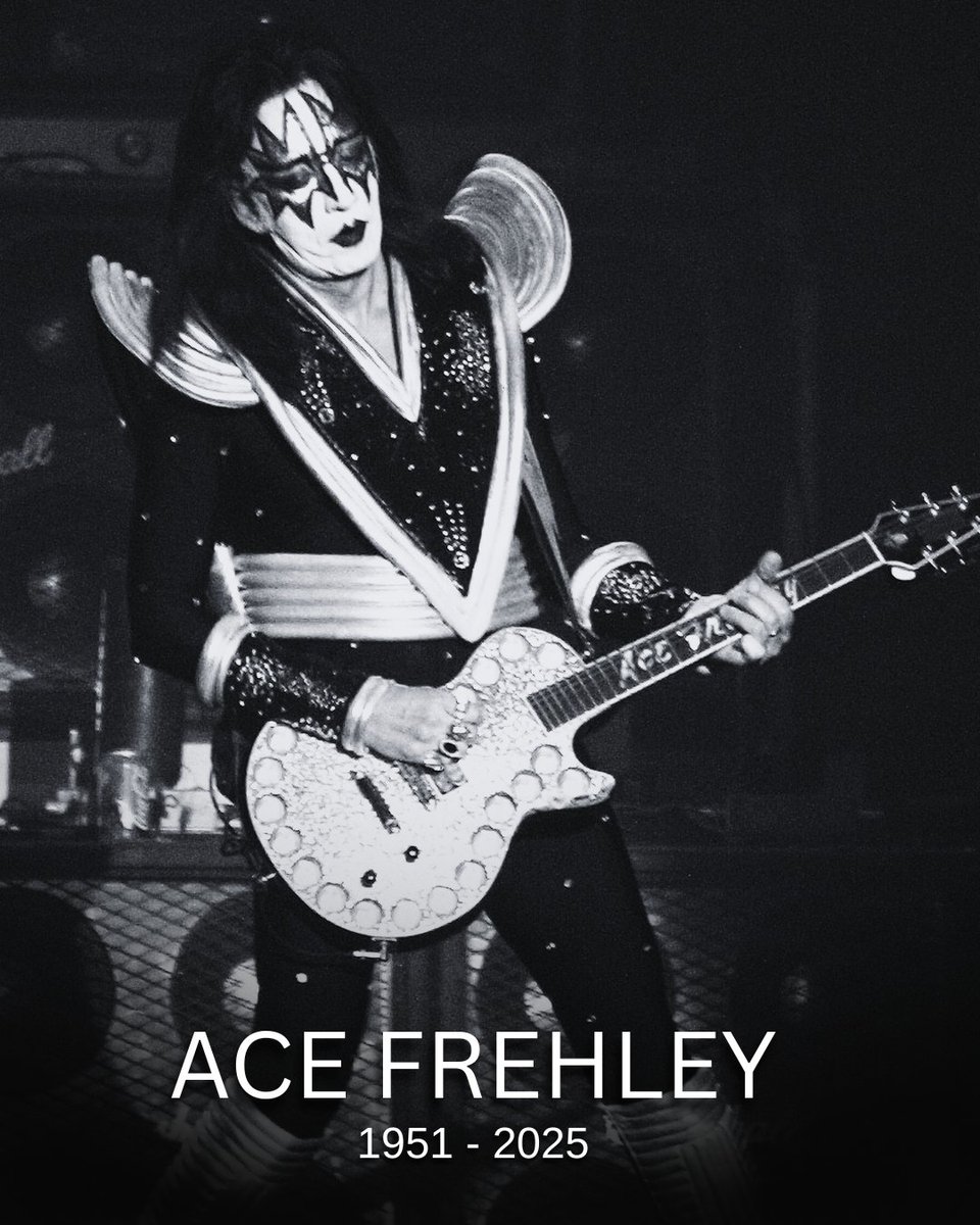 100.3 WHEB tweet media