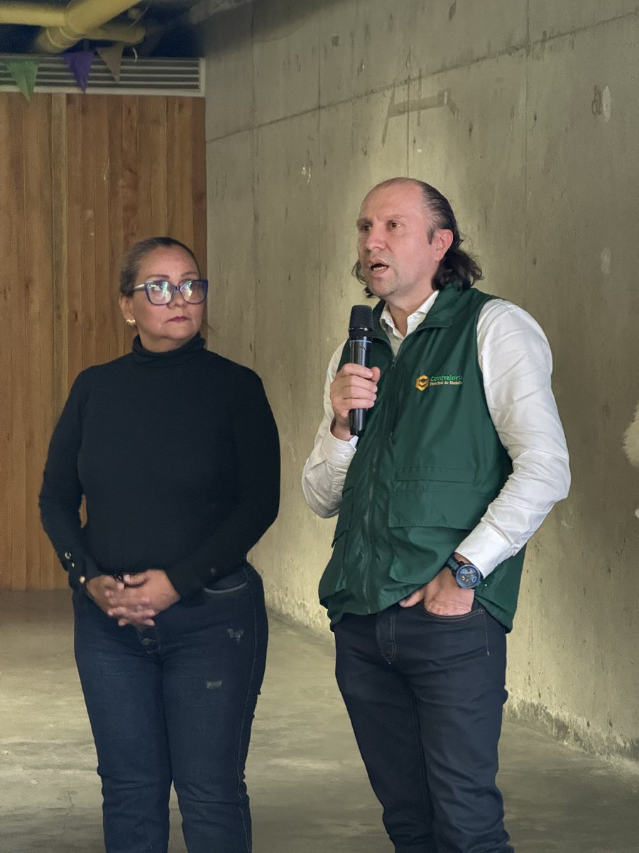 Contraloría Distrital de Medellín tweet media