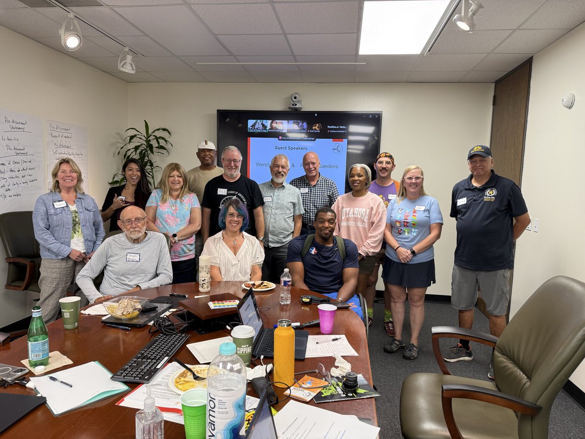 DeweyAlison's tweet photo. We’re talking adaptive bikes at the Coach workshop in Houston @BikeLeague. Thanks @RodneyEllis and team for hosting us. https://t.co/SlU1ny9YsR