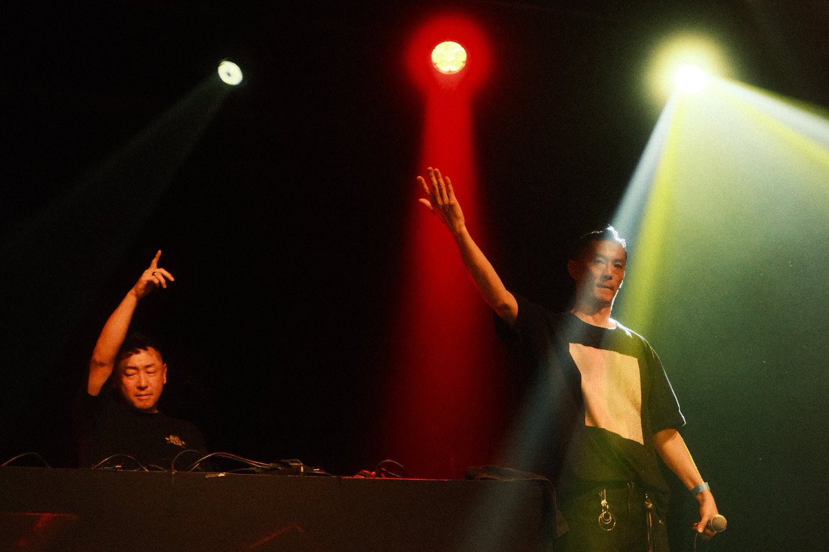 xpitaphe's tweet image. En bonus