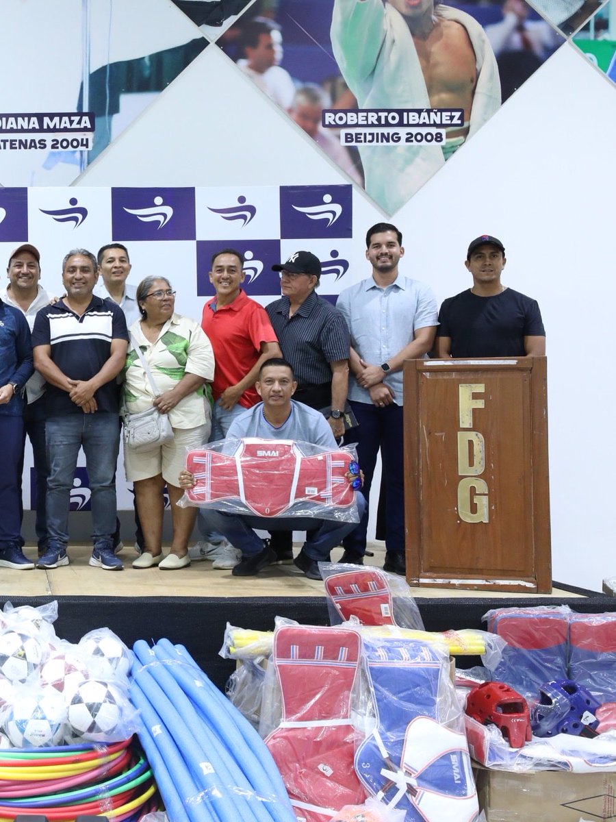 Hoy seguimos fortaleciendo el deporte en nuestra provincia, entregando nueva implementación a nuestras ligas y asociaciones. Porque en Guayas creemos en nuestros deportistas, en su esfuerzo y en su capacidad para alcanzar lo más alto.

#LEGADO 🔥