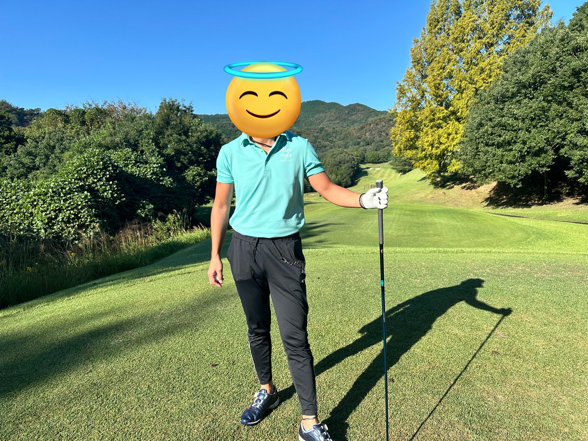 5sffD's tweet photo. おはようございます😃

ゴルフ⛳️
天気も良く、まさにゴルフ日和☀️
ラウンド直前にアイアンを購入したので、不安と期待が入り交じってます✨
タイトリスト😊はカッコいい✨

今日もきっとイイ一日になる✨🍀🍀 https://t.co/0IjoVuzBAG