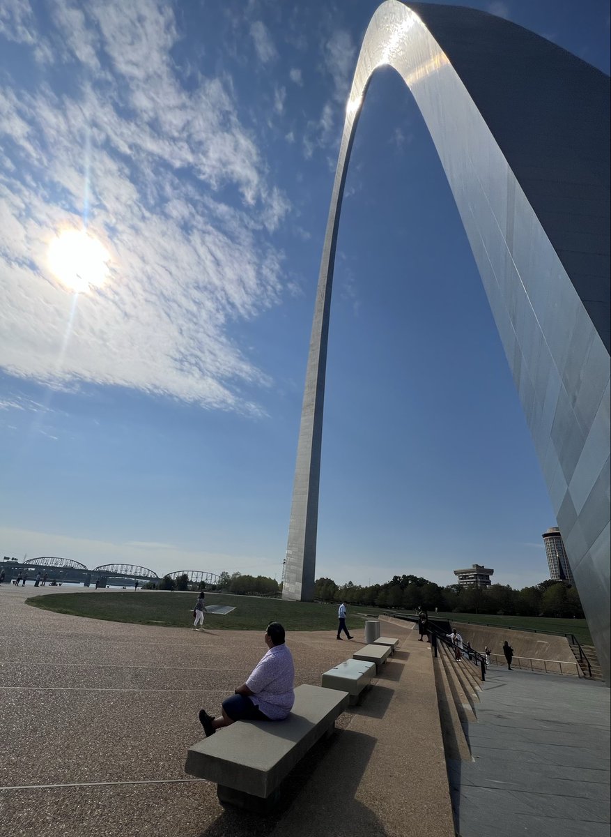 Andrew Gonzalez tweet media