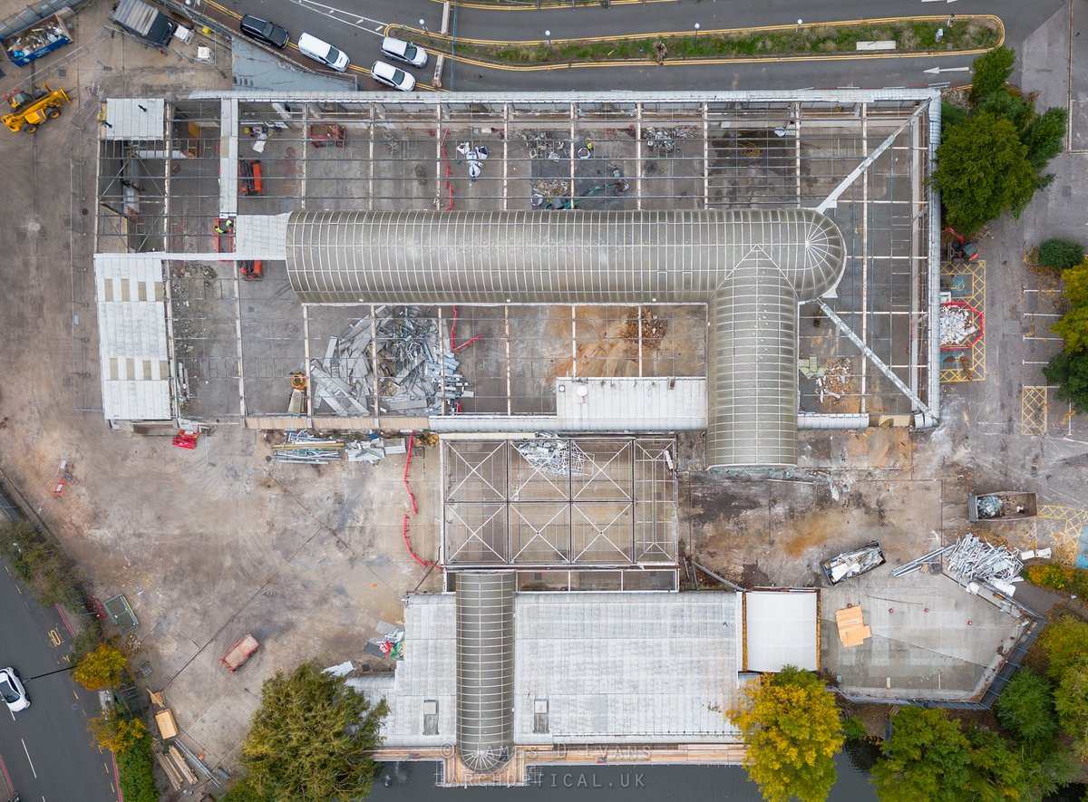 Archoptical tweet media