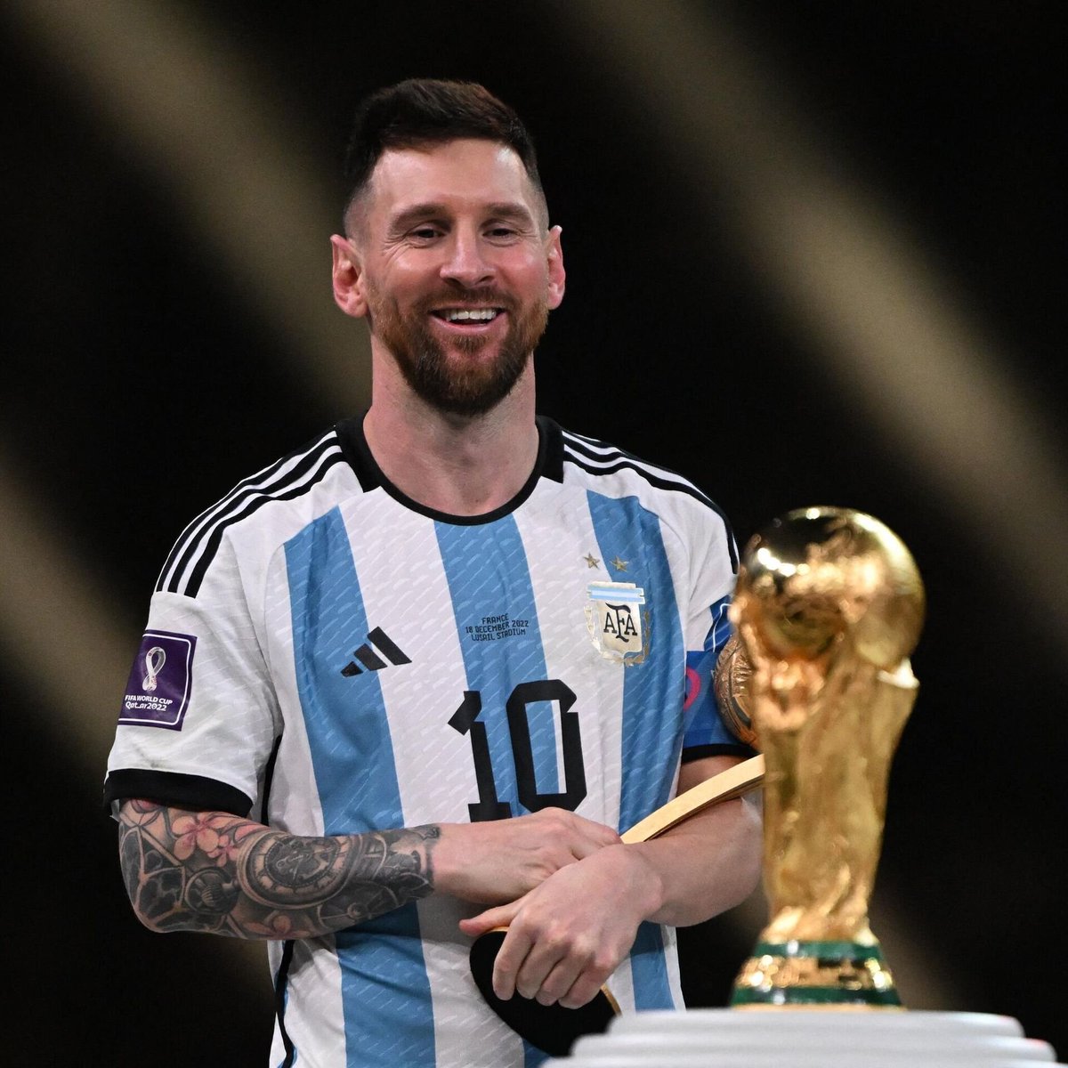 Messi, gelecek vaat eden en yetenekli 10 genci açıkladı:

— Nico Paz - Como
— Kendry Paez - Strasbourg
— Rio Ngumoha - Liverpool
— Mohamed Kader Meite - Rennes
— Clara Serrajordi - Barcelona
— Brajan Gruda - Brighton
— Mika Godts - Ajax
— Andrey Santos - Chelsea
— Lily Yohannes -