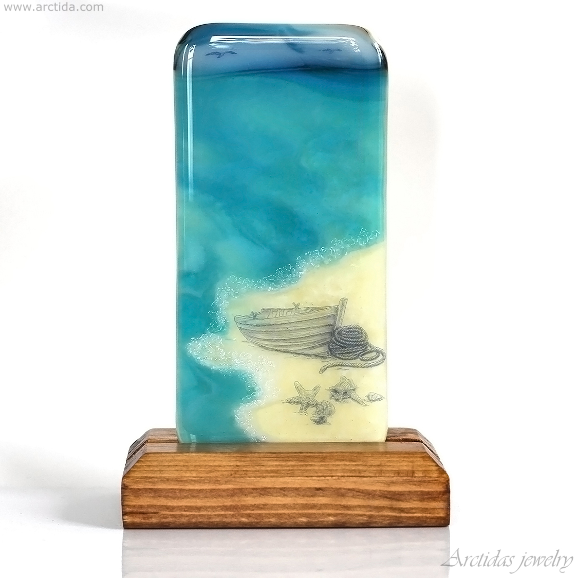 Arctida's tweet image. Bring the Beach Home: Handmade Fused Glass Art Inspired by Coastal Living 

arctida.blogspot.com/2025/10/bring-…

@_TeamBlogger @bloggernation @Etsy #BBlogRT #bloggersnation #etsy #fusedglass #handmade #handmadeglass #Handcrafted