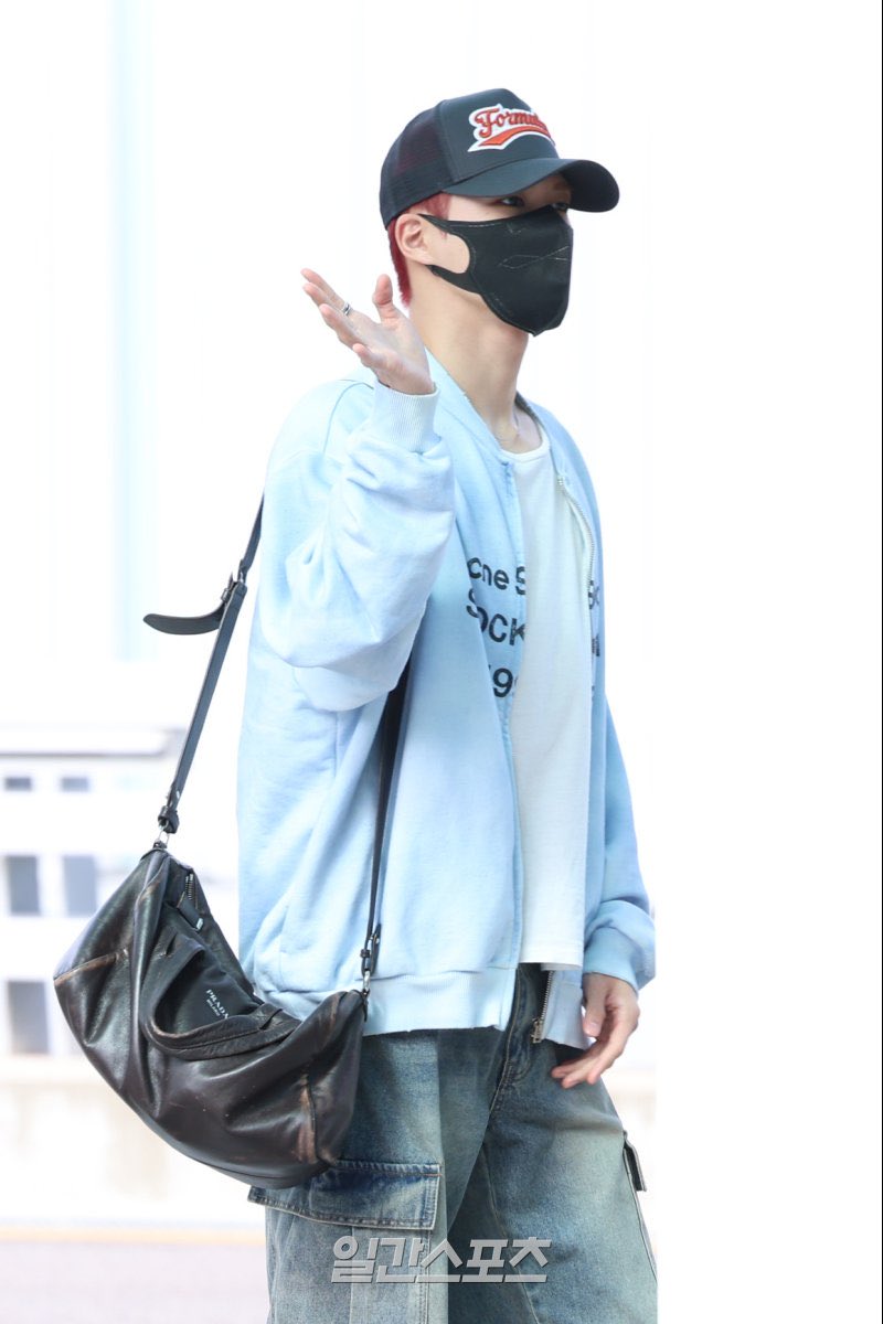 have a safe flight #jeno! 🛫