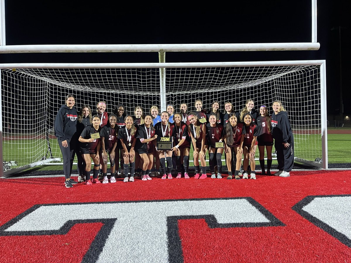 What a game! Your Lady RedHawks are 7-AAA District Champions! Proud of these girls &amp; looking forward to Region Tournament next week! <a href="/cecil_joyce/">Cecil Joyce</a> 
Goals scored by: 

⚽️Morgan Huskey (Hailey B)
⚽️Hailey Bonilla (Taylor G)
⚽️Taylor Genova