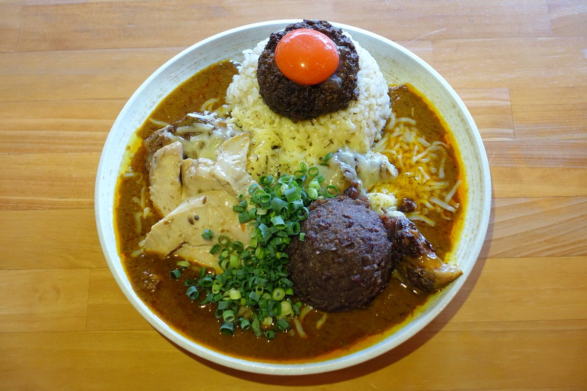 ak_factory's tweet image. 吉田カレーのMIX、豚中、チキンアチャーリー、オランダ産ゴーダチーズ、小豆バター
#curry #currystagram #カレー #カレー好きな人と繋がりたい #吉田カレー #荻窪 #荻窪カレー #荻窪ランチ #荻窪グルメ #くわちゃんねる instagram.com/p/DP5YpLAE6TL/