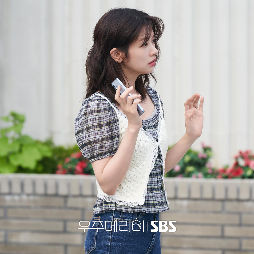 SBS 드라마 '우주메리미' 정소민 스틸컷(출처: SBSNOW X 계정)