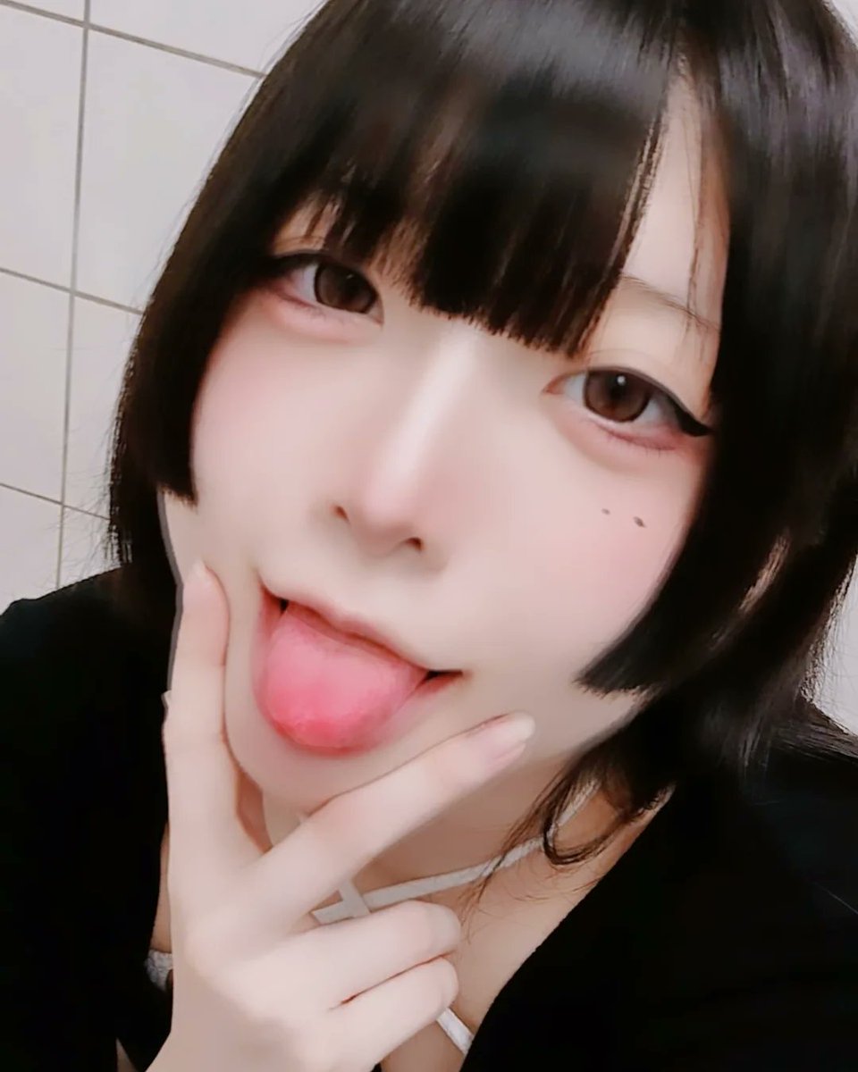 猫キリ tweet media
