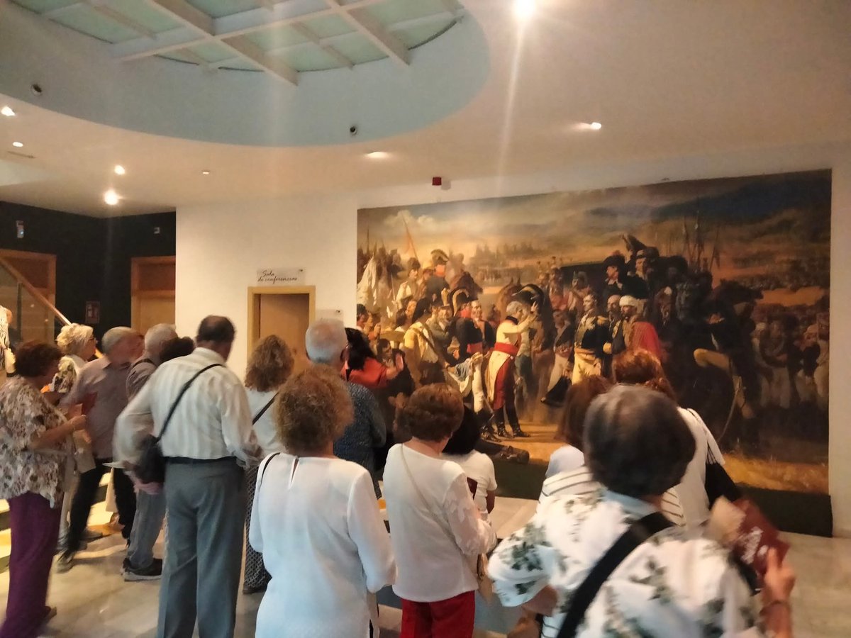 Gracias a nuestro programa "Conoce tú provincia" dirigido a mayores de 55 años,  socios/as de AJIER han visitado Bailén, para conocer su artesanía e historia. Un día estupendo de convivencia. 
Proyecto financiado en parte por la subvención del 0.7% IRPF de la Junta de Andalucía