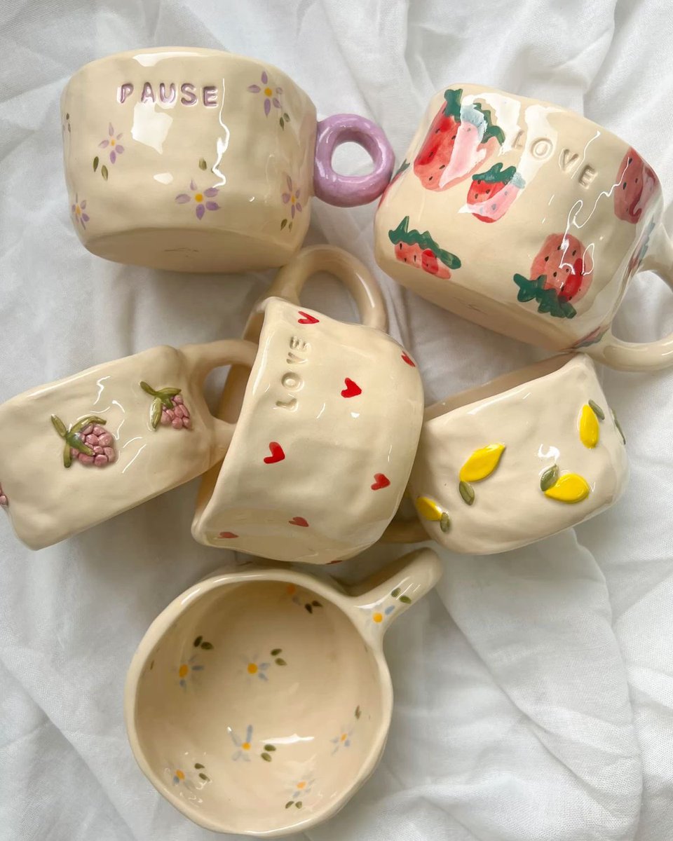 cansaley's tweet image. Unique mugs that boost your mood ☕️✨