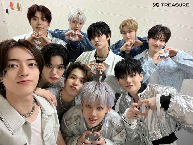 MAMA FAN'S CHOICE
10/17分
大好きなEVNNE、P1Harmonyも投票しました🗳️☻
みんなのイケ散らかしたステージが観たい‼️

I vote #treasure for Fans’ Choice - Male Award #2025MAMAVOTE