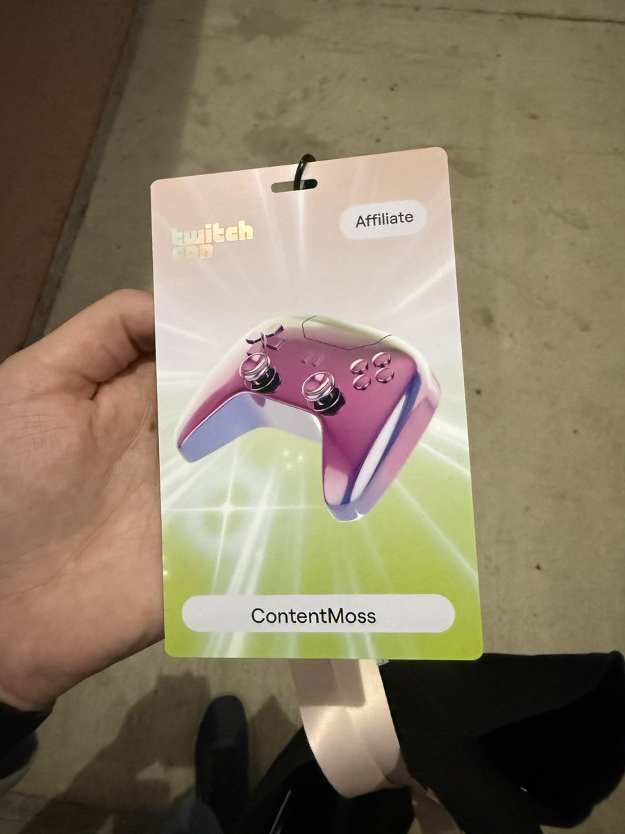 First day in San Diego down! Had a great time at the zoo and walking through the gaslight district tonight 😊