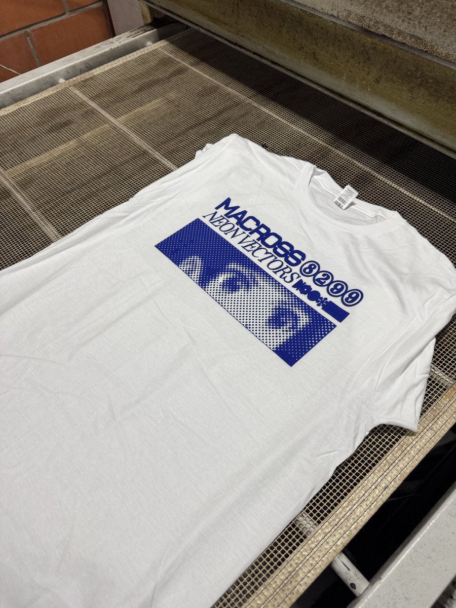 MACROXX 82-99 tweet media