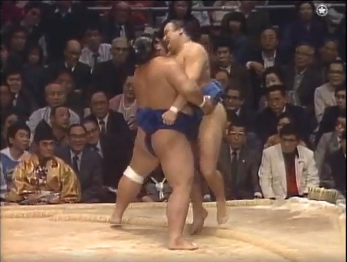 アーカイブ場所】 昭和59年十一月場所 九日目。 幕内最初の取組、控え