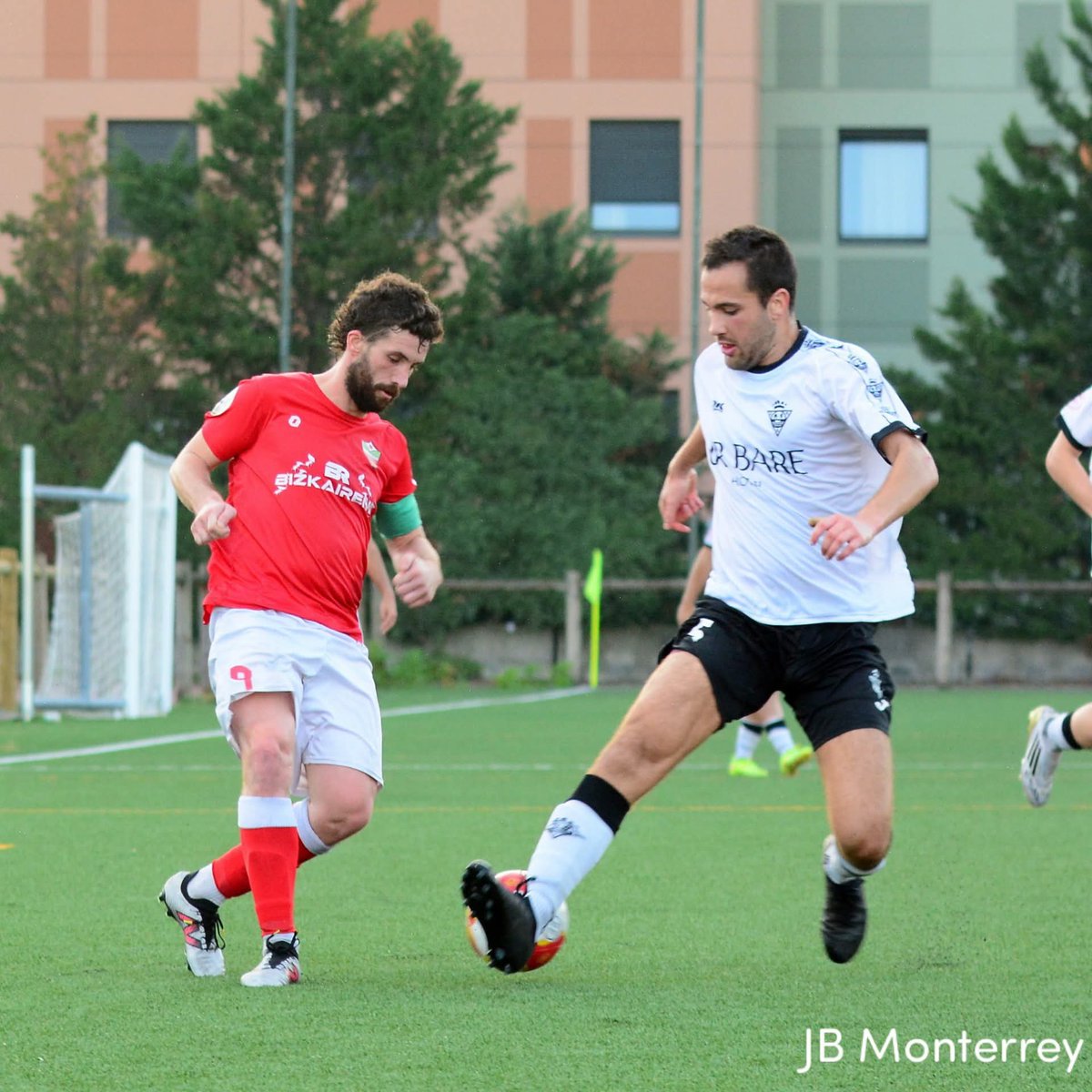 Imágenes del <a href="/deustosd/">SD Deusto</a> 0-0 <a href="/ZarautzKE/">ZKE Futbola</a>

Vía JB Monterrey