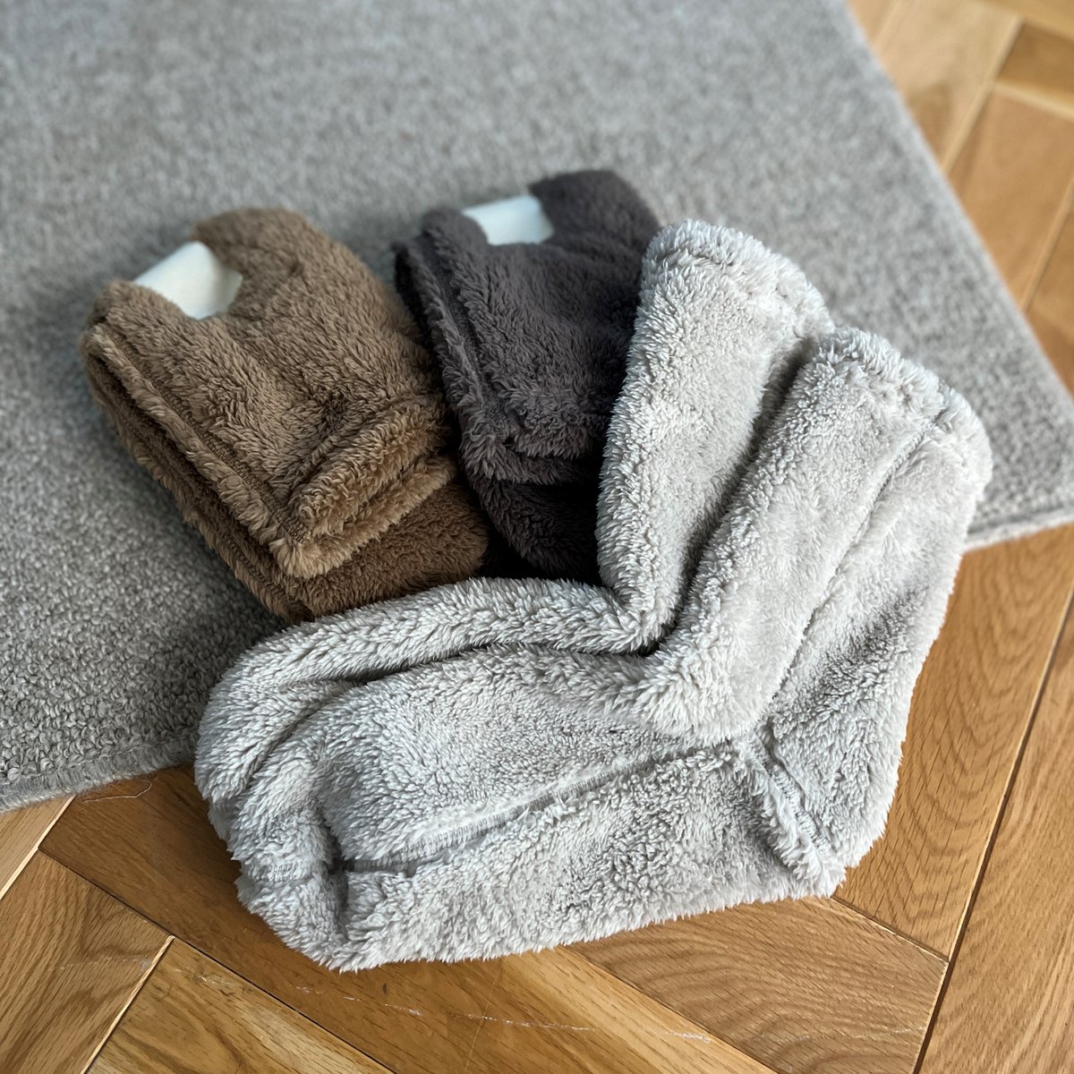 フェニックス
ノルウェイチームモデル 美良品
Phenix ミドラー