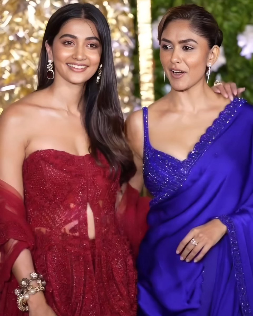 INDACTRESSPIC's tweet photo. Mrunal is Wholesome As Always 

#MrunalThakur 

#FridayVibes https://t.co/h6RzTorAEt