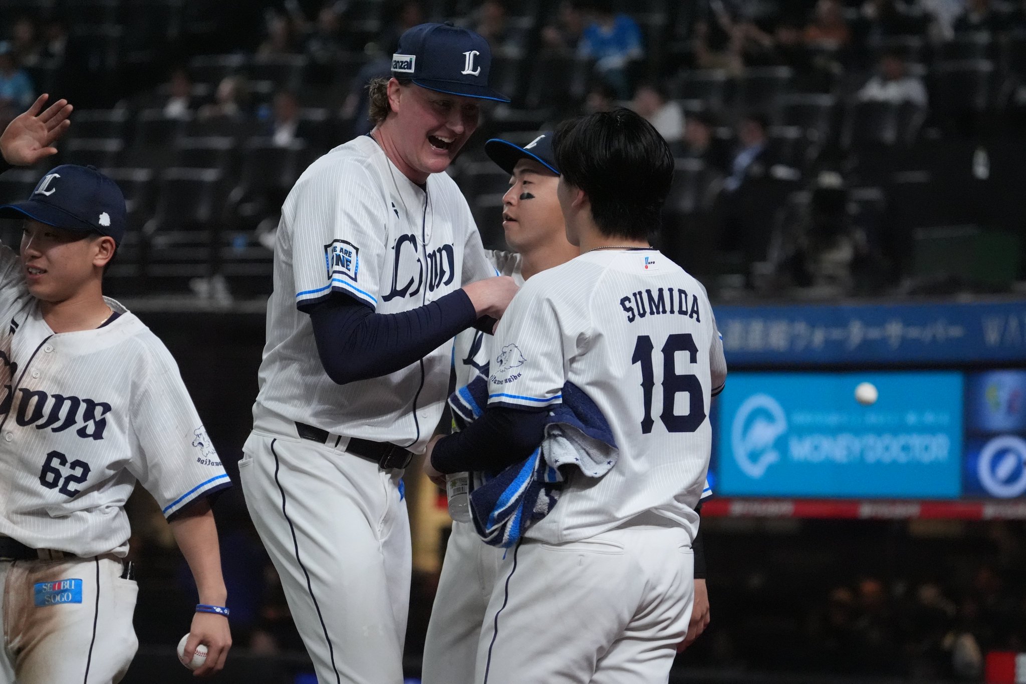 【交渉OK】埼玉西武ライオンズピンバッジ2015 コンプリート 交渉OK】埼玉西武ライオンズピンバッジ2015 コンプリート 交渉OK