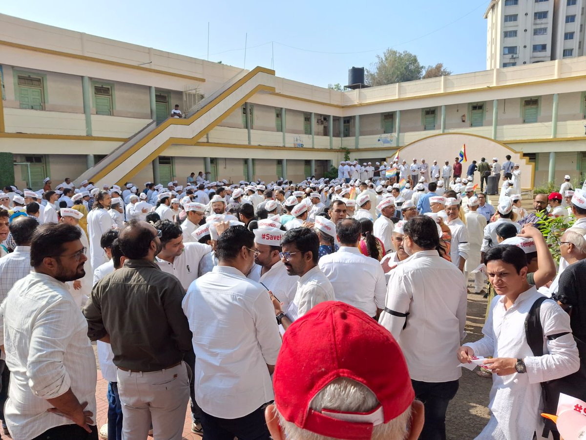 VeerSava's tweet image. This is not just about one property — it’s about the accountability of trustees handling public assets. If this goes unchecked, any trust can be dismantled.
#saveHND #CancelSaleSaveHND
@lokmat @SakalMediaNews @ABPNews