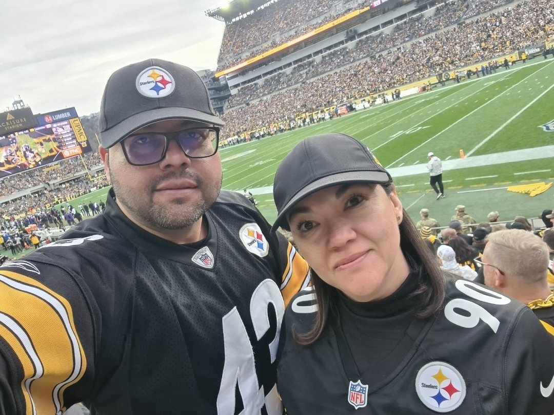 rafa__floress's tweet photo. @FOXImpactoNFL apoyando siempre a mis steelers. https://t.co/ZQr7QPKWhC