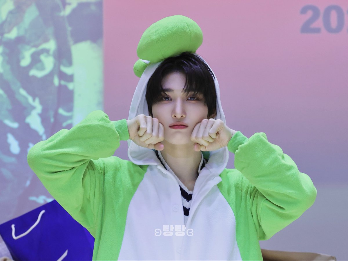 251011
<a href="/CUBE_NOWZ/">NOWZ·나우즈</a> 

#나우즈 #NOWZ
#연우 #YEONWOO
#시윤 #SIYUN