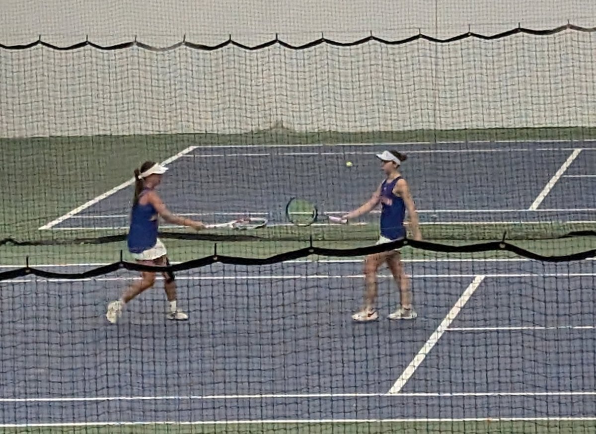 Emma Shurter and Delia McGovern finished in third place 2025 OCIAA tournament