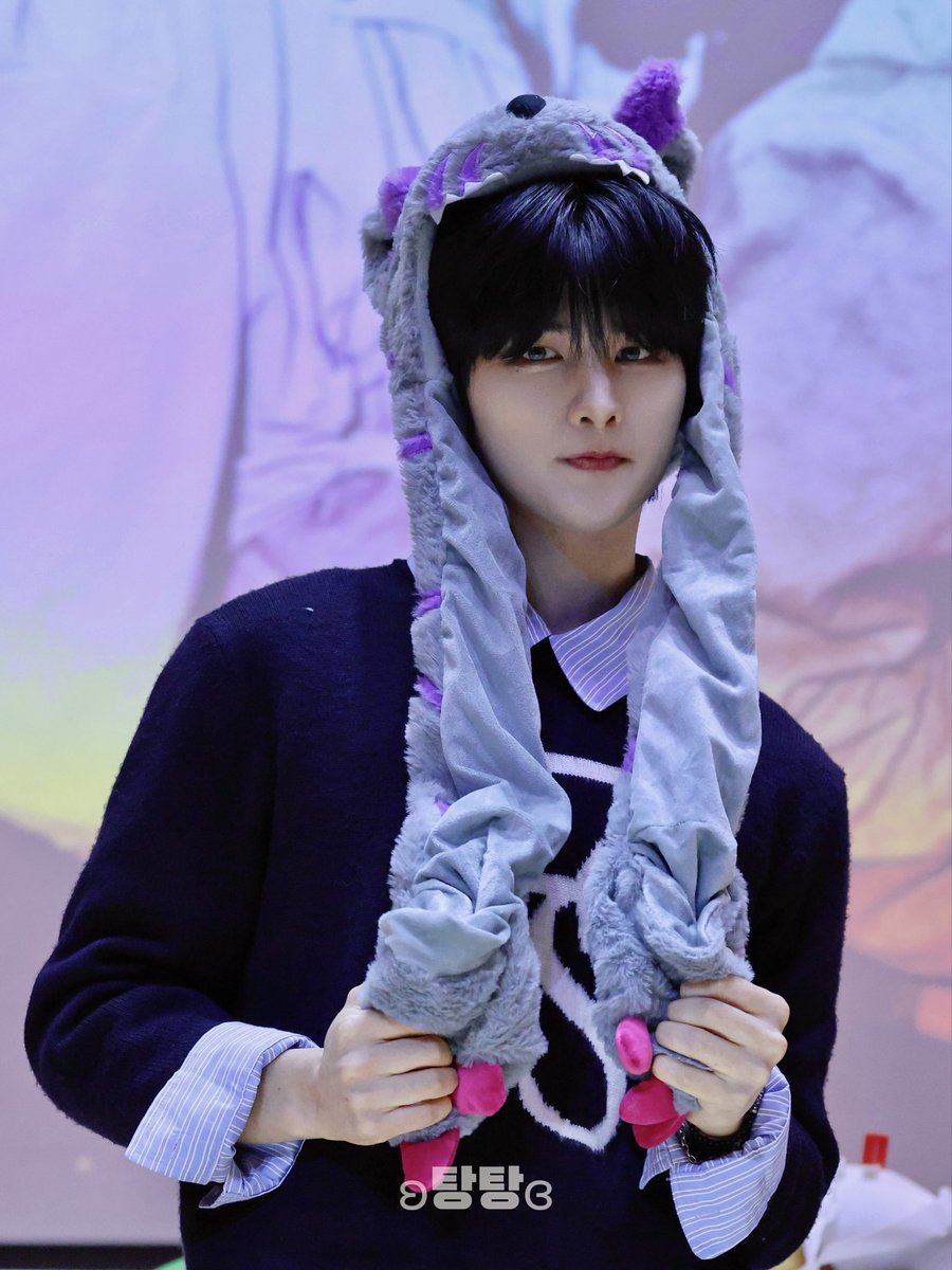 251011
<a href="/CUBE_NOWZ/">NOWZ·나우즈</a> 

#나우즈 #NOWZ
#이윤 #LEEYOON