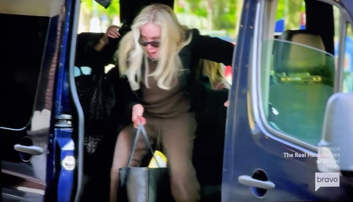 Why is Shannon always in a constant loop of mess and distress? 

I mean, we JUST got to Amsterdam.

#RHOC