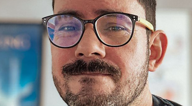 Alfredo Roagui presentó su calendario de hombres chichones.
LEER MÁS: acortar.link/NJ0TXE