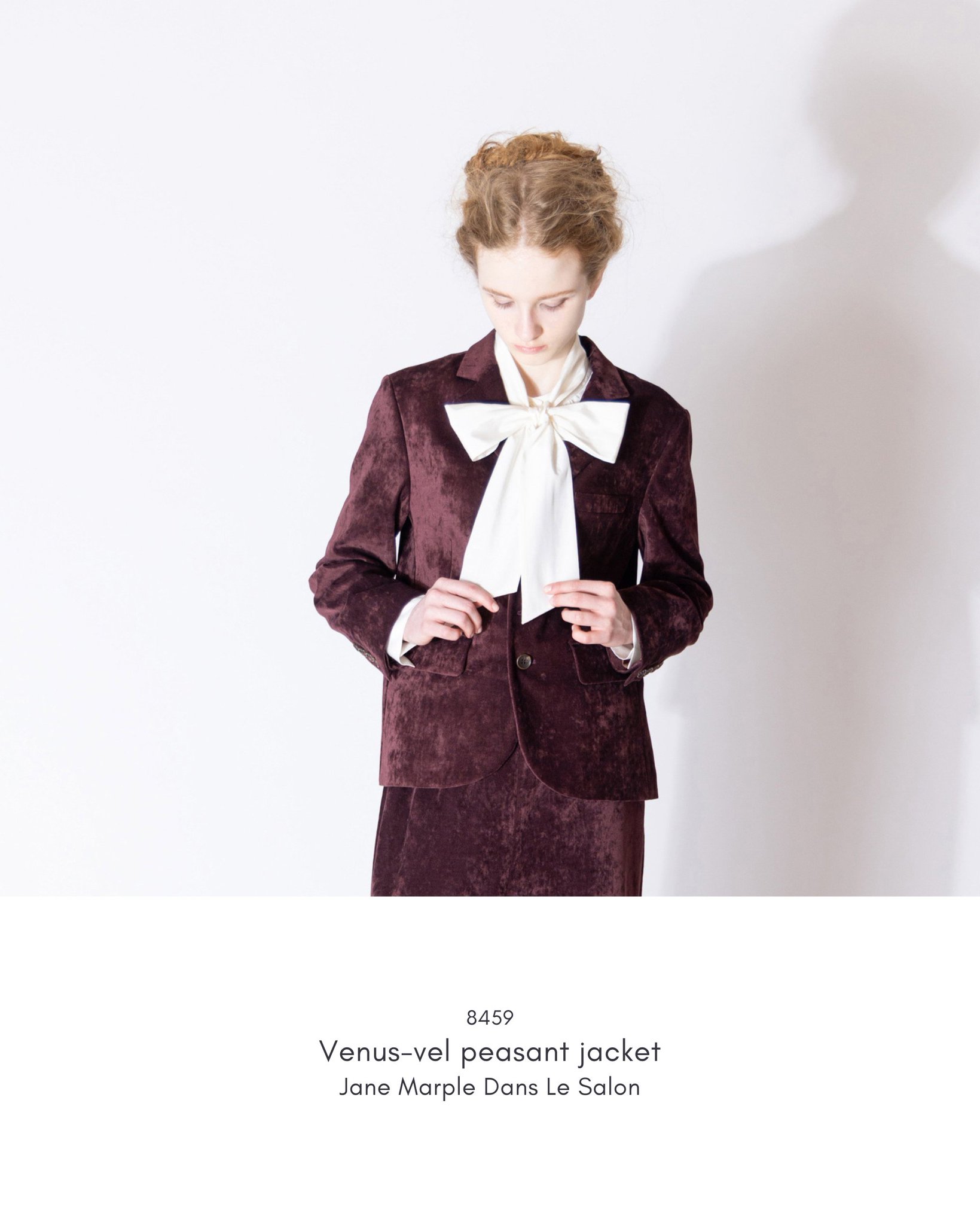 JaneMarple - JaneMarple Dans le salon ゴブランコートの通販 by